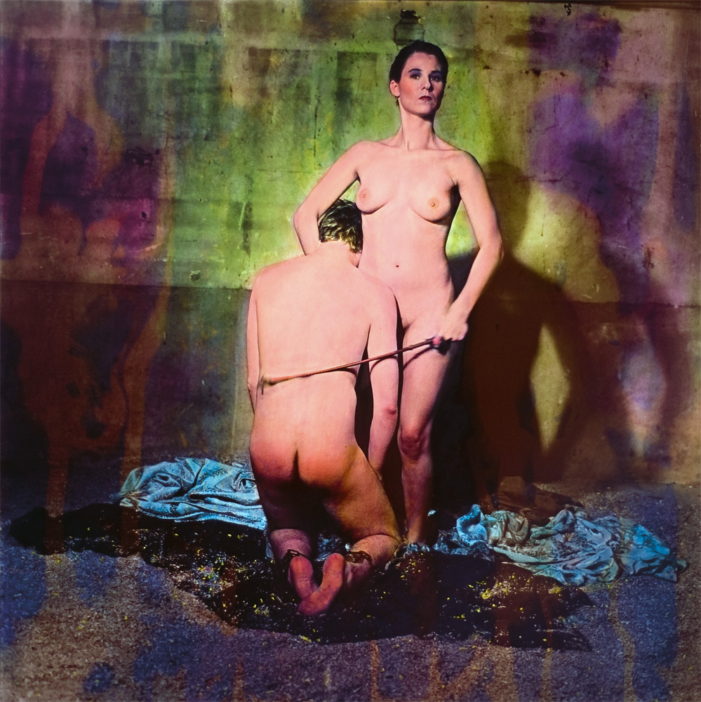 Vincent Toulott/photo Douleurs et caresses des sens:la fessé feminine